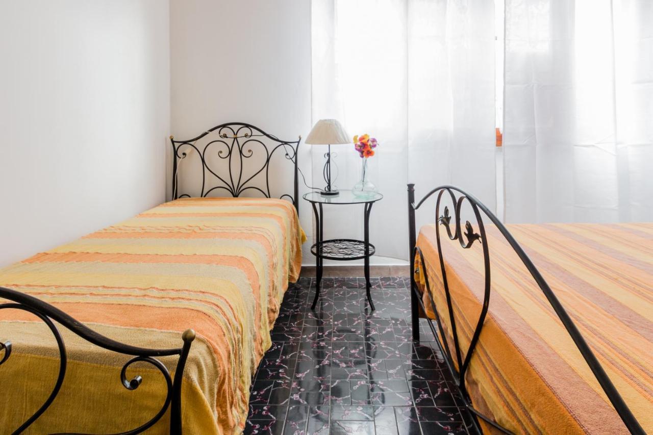 Terre Di Mare Near The Sandy Beach With Pool, Parking & Wifi Fontane Bianche Luaran gambar