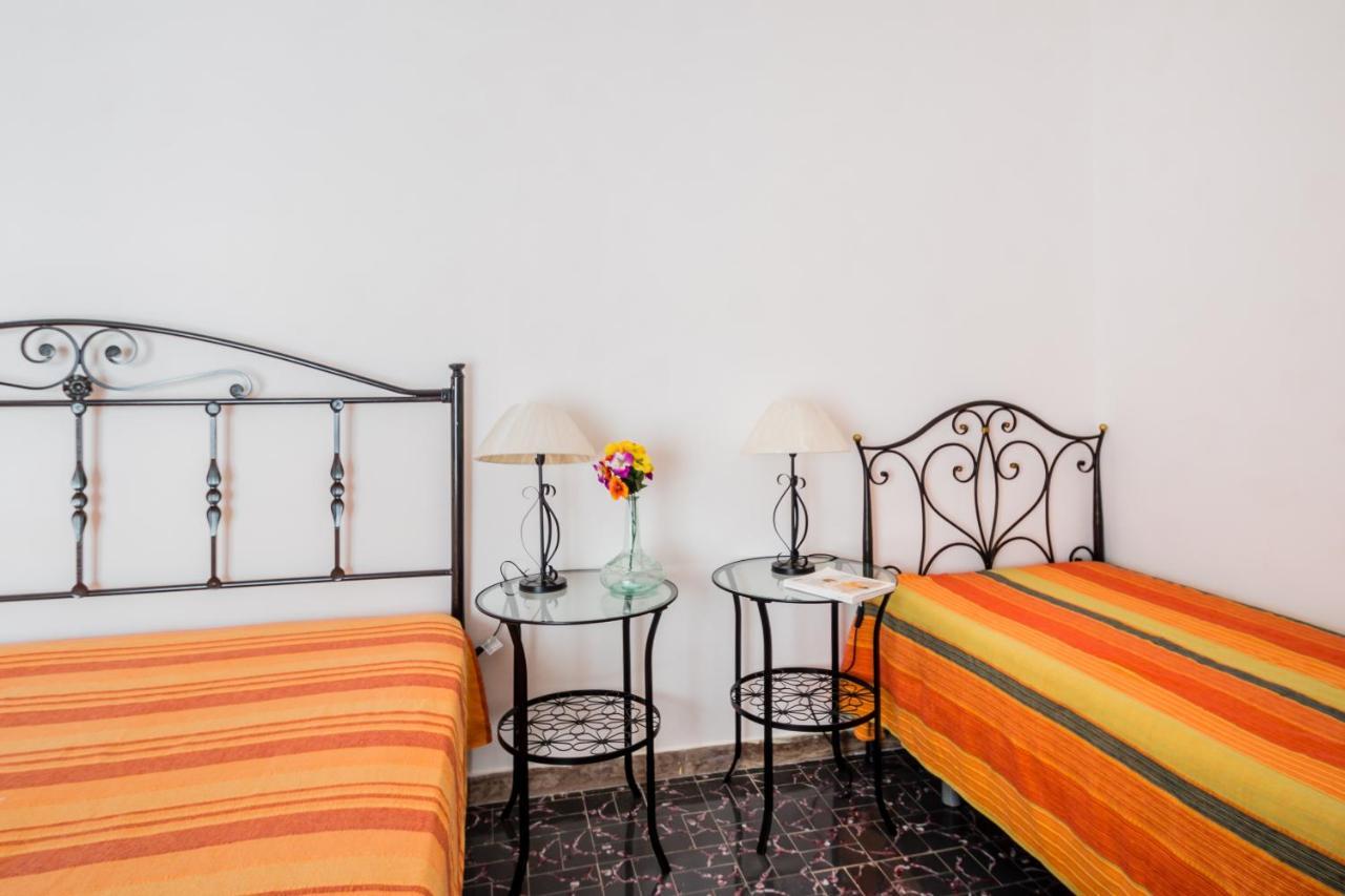 Terre Di Mare Near The Sandy Beach With Pool, Parking & Wifi Fontane Bianche Luaran gambar