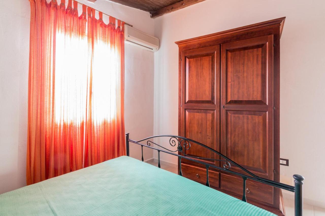 Terre Di Mare Near The Sandy Beach With Pool, Parking & Wifi Fontane Bianche Luaran gambar